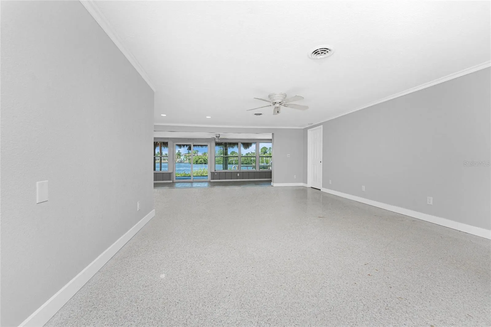 1410 SAN JOSE DR