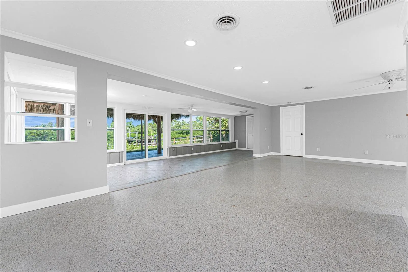 1410 SAN JOSE DR