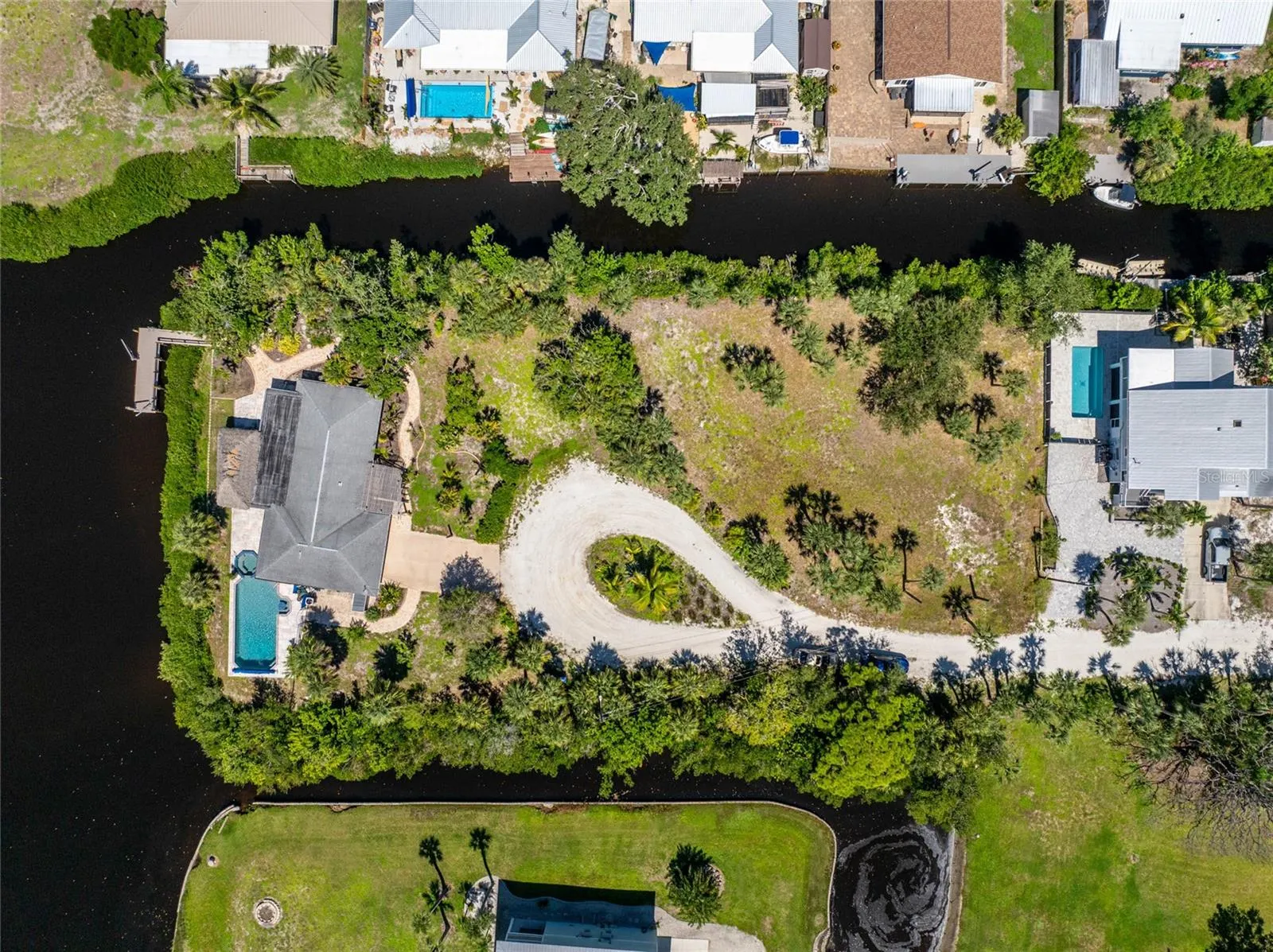 1410 SAN JOSE DR