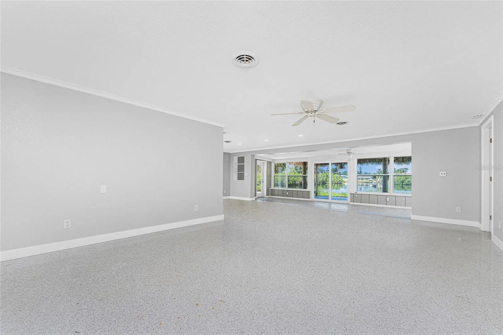 1410 SAN JOSE DR