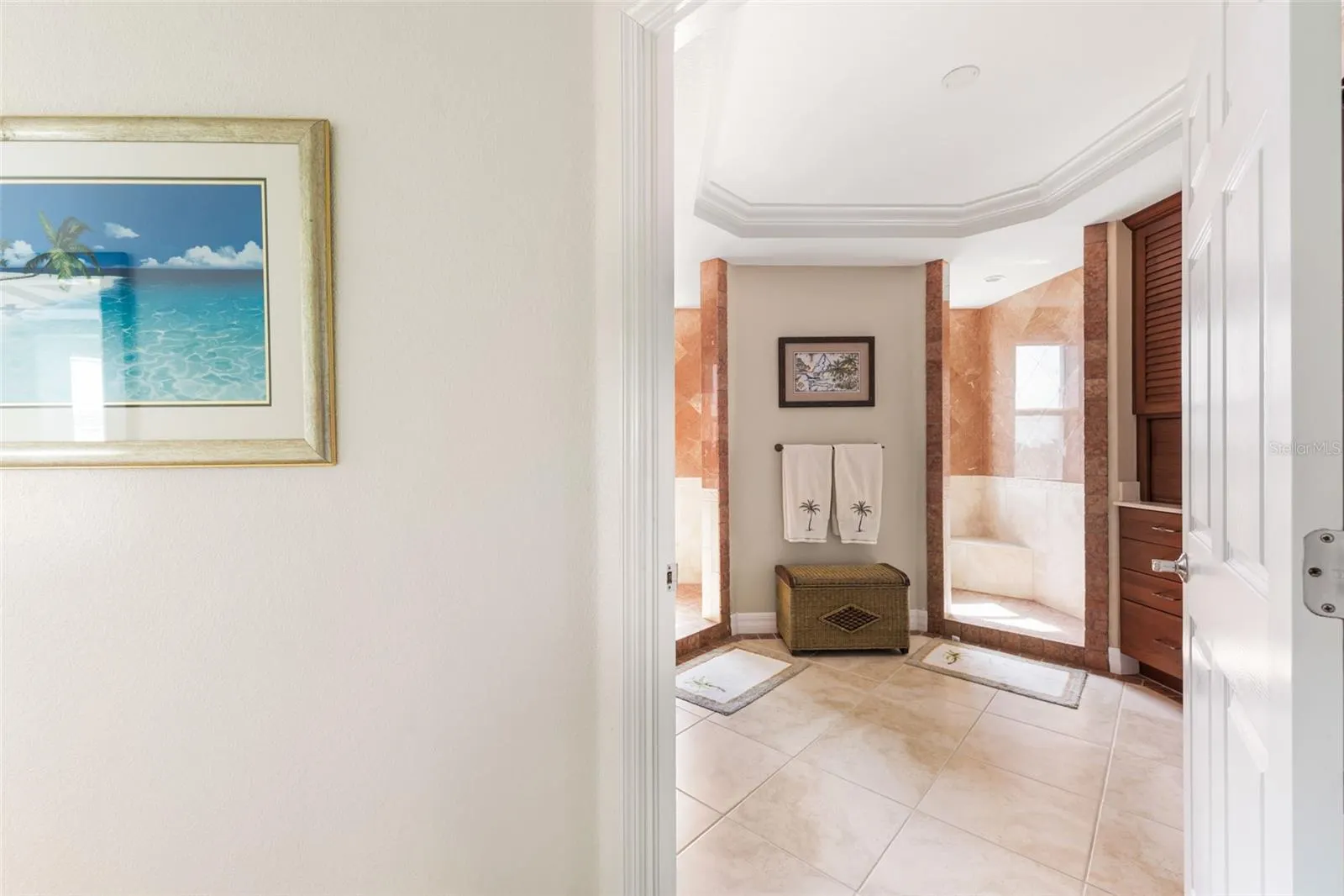 1420 BEACH RD #204, #204