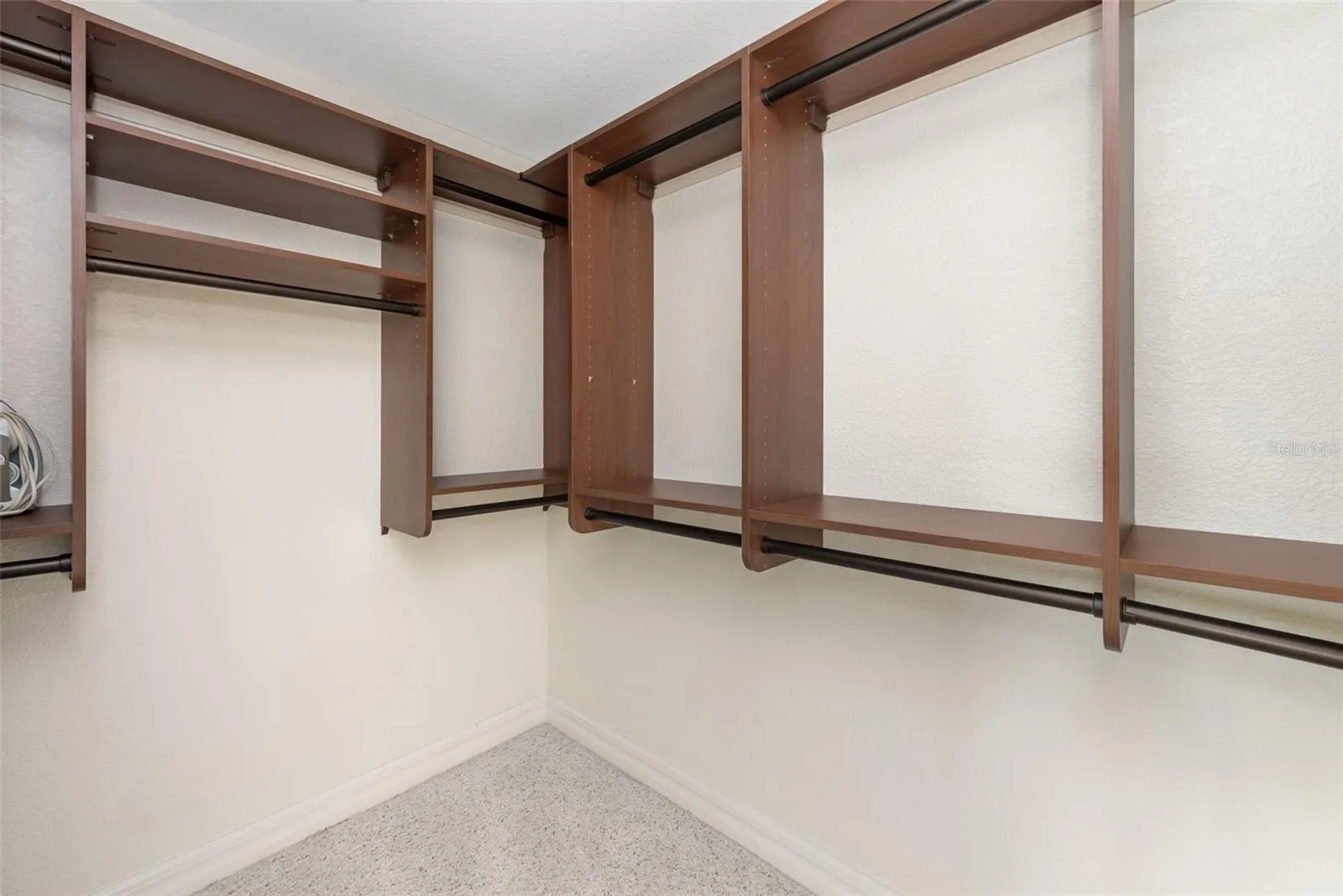 1420 BEACH RD #204, #204