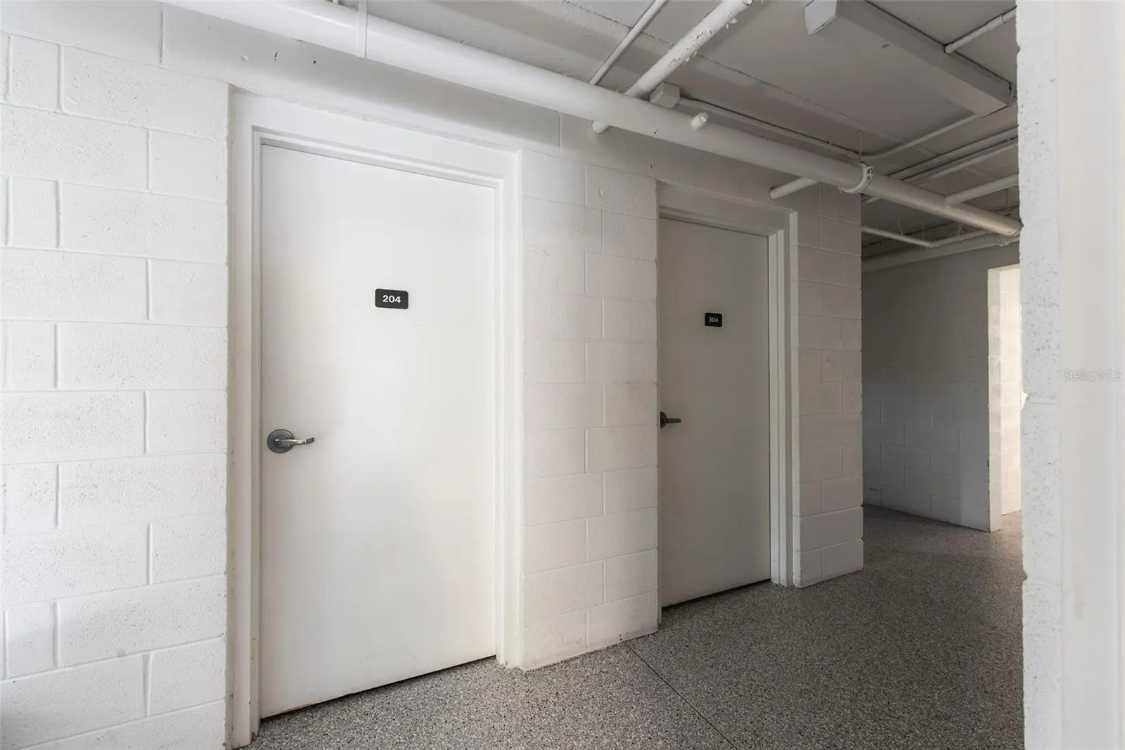 1420 BEACH RD #204, #204