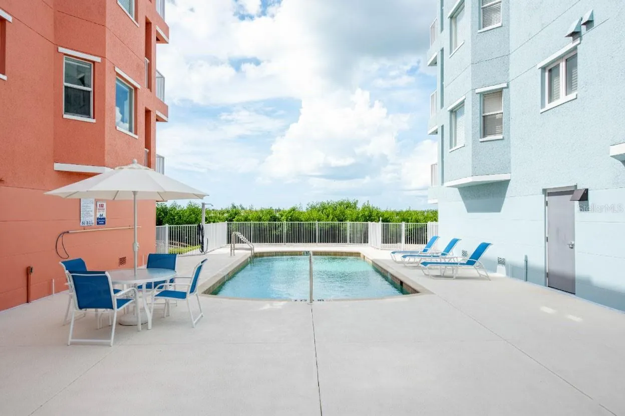 1420 BEACH RD #204, #204