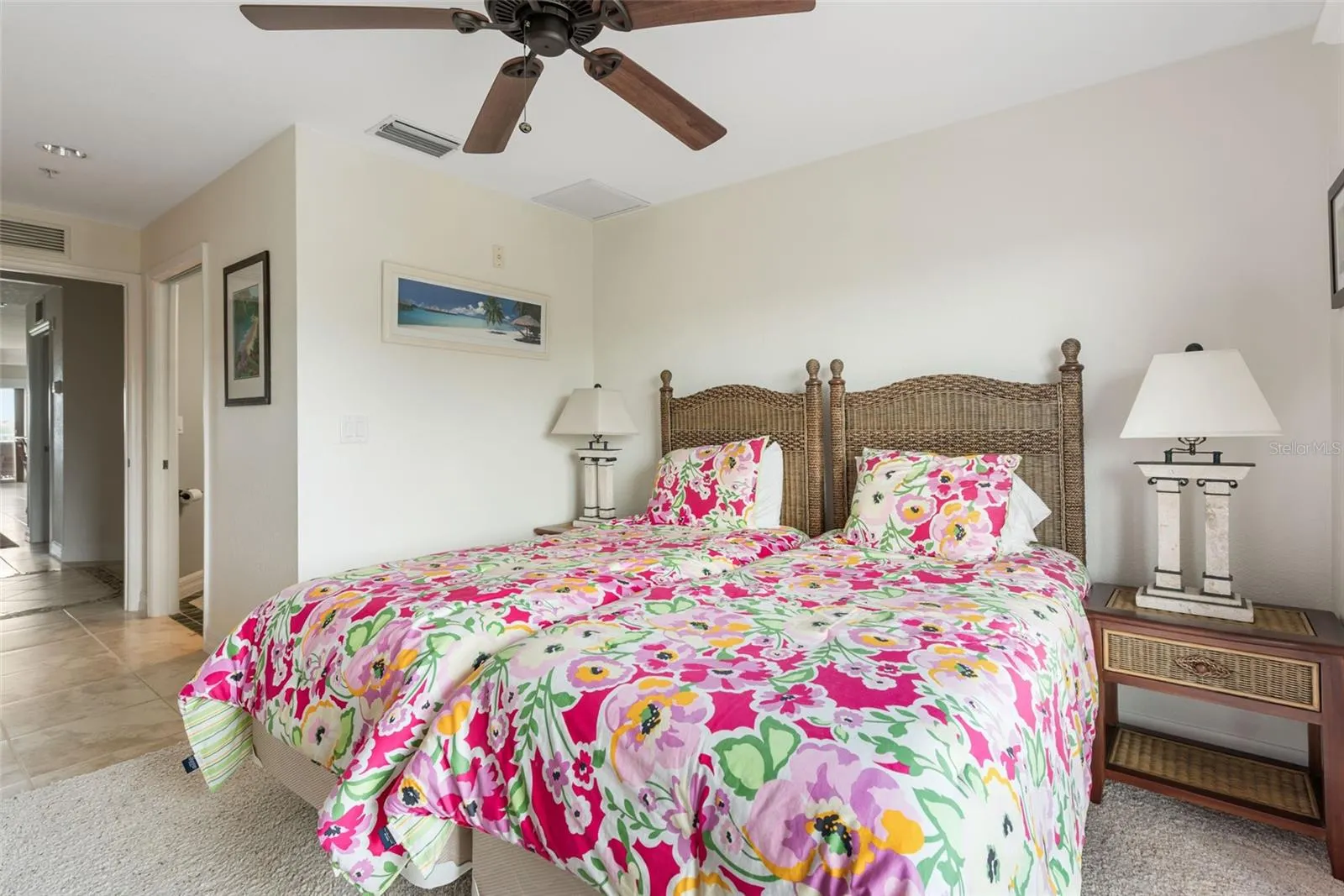 1420 BEACH RD #204, #204