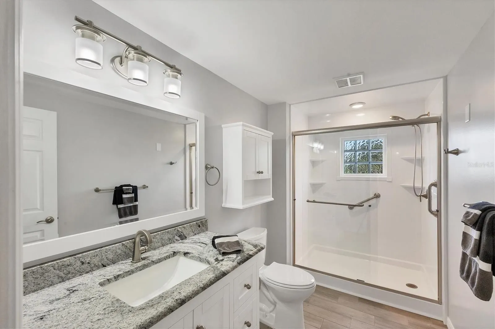 14494 LILLIAN CIR