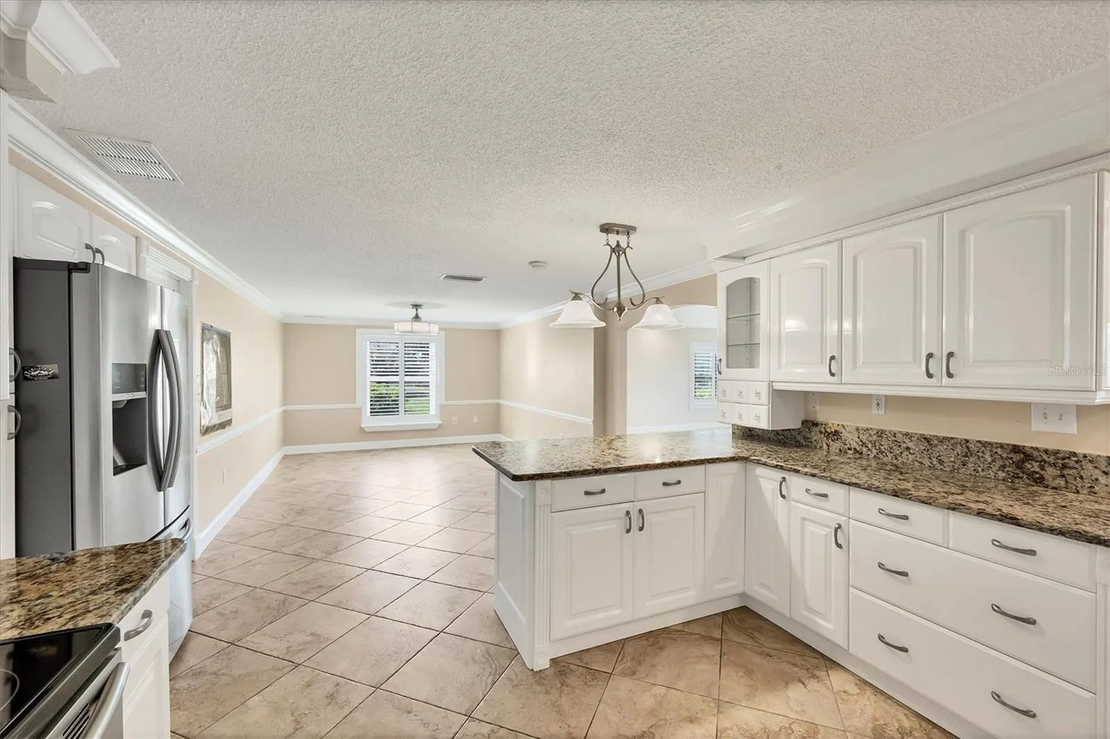 14494 LILLIAN CIR