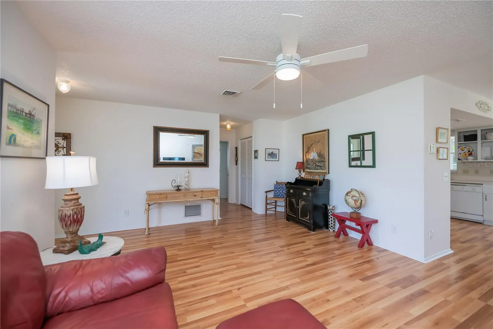 1311 WASHINGTON DR
