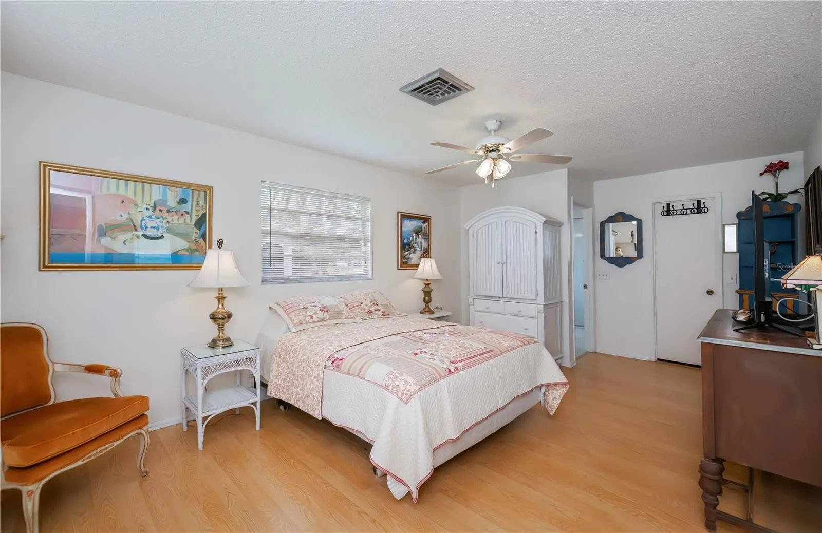1311 WASHINGTON DR