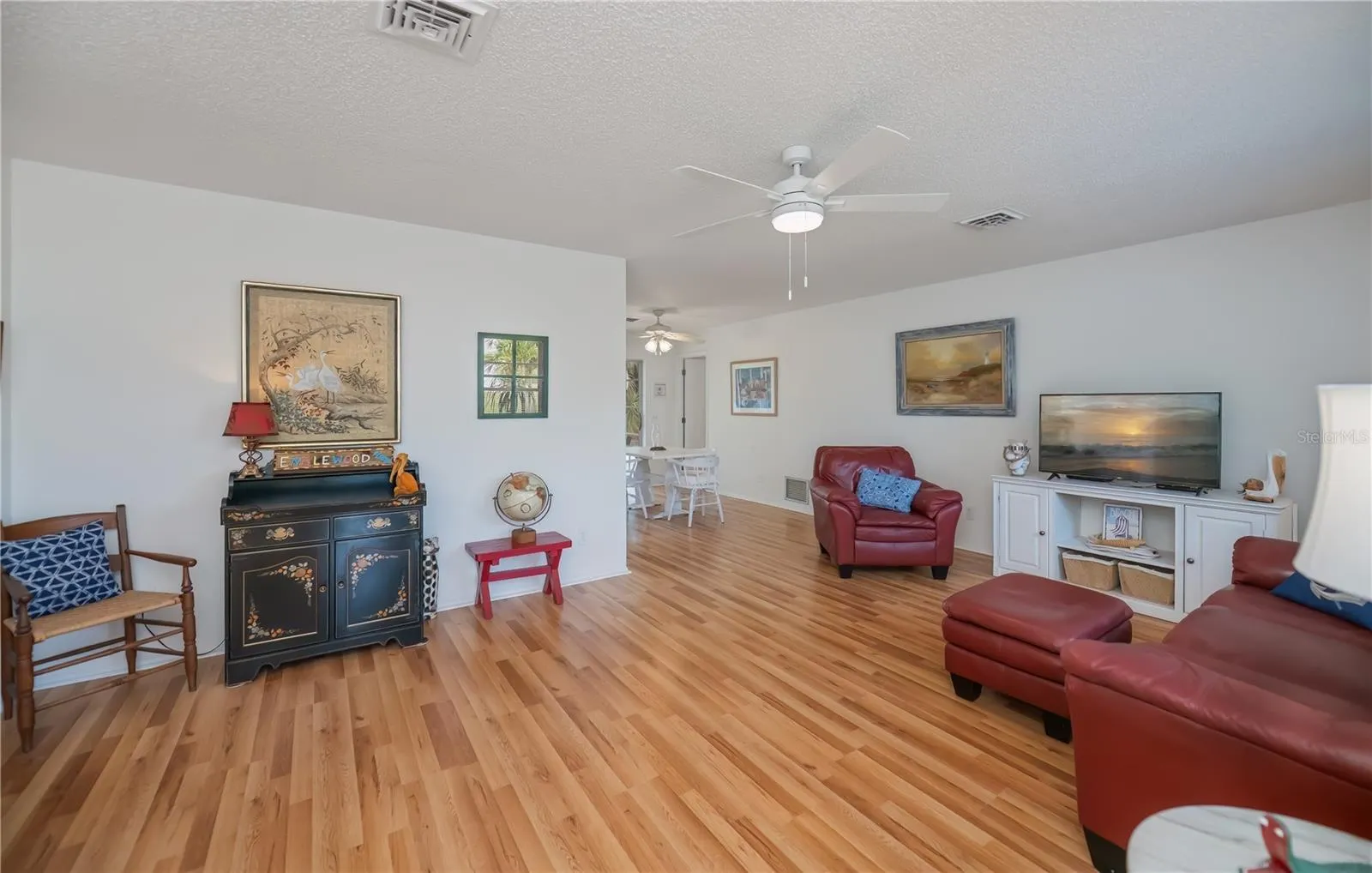 1311 WASHINGTON DR