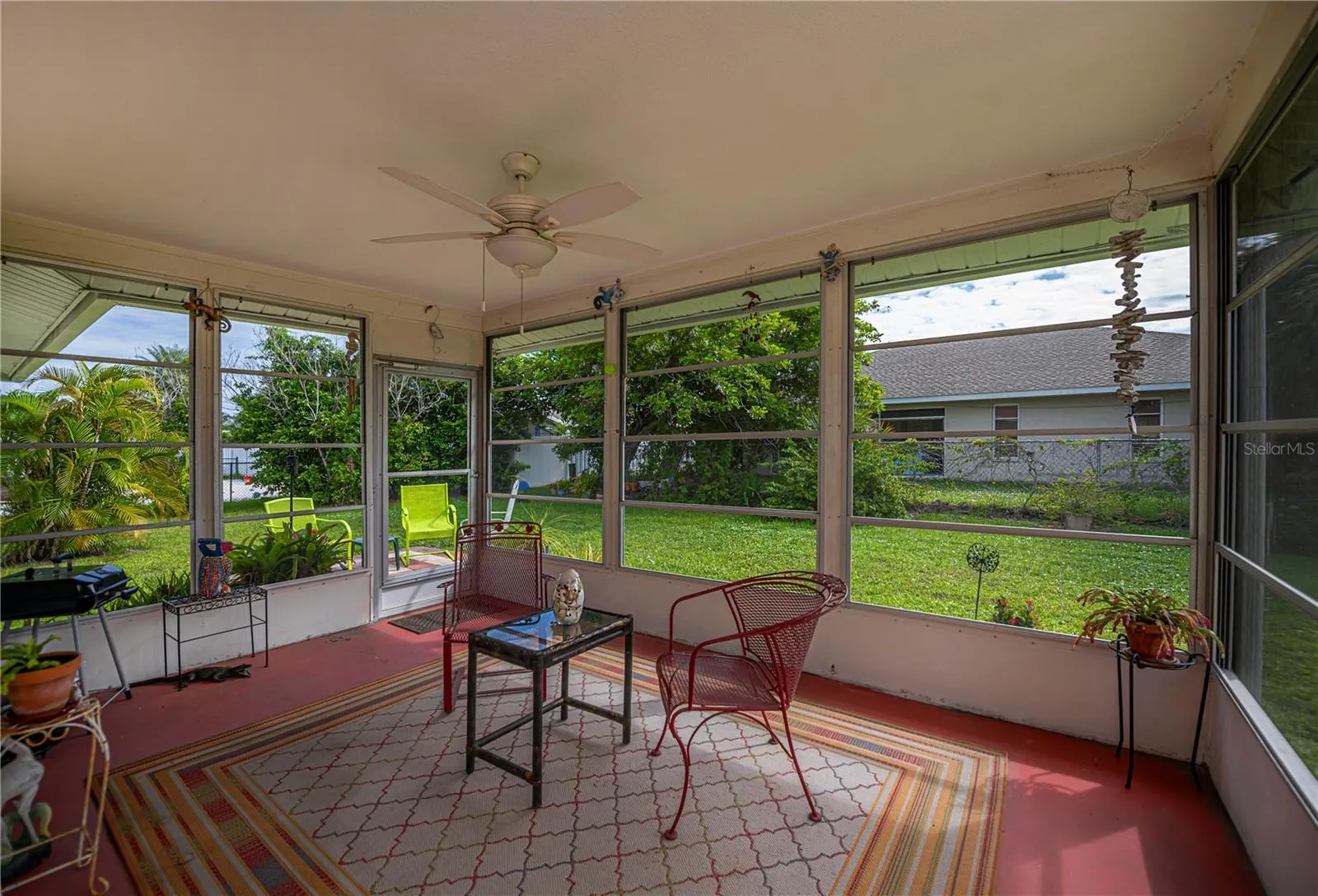 1311 WASHINGTON DR