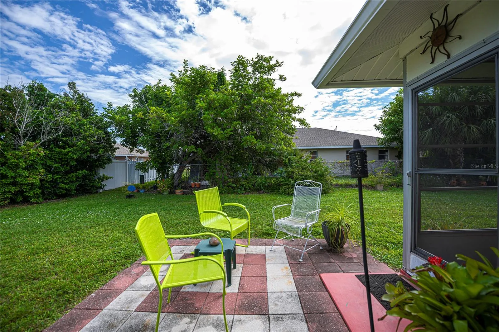 1311 WASHINGTON DR