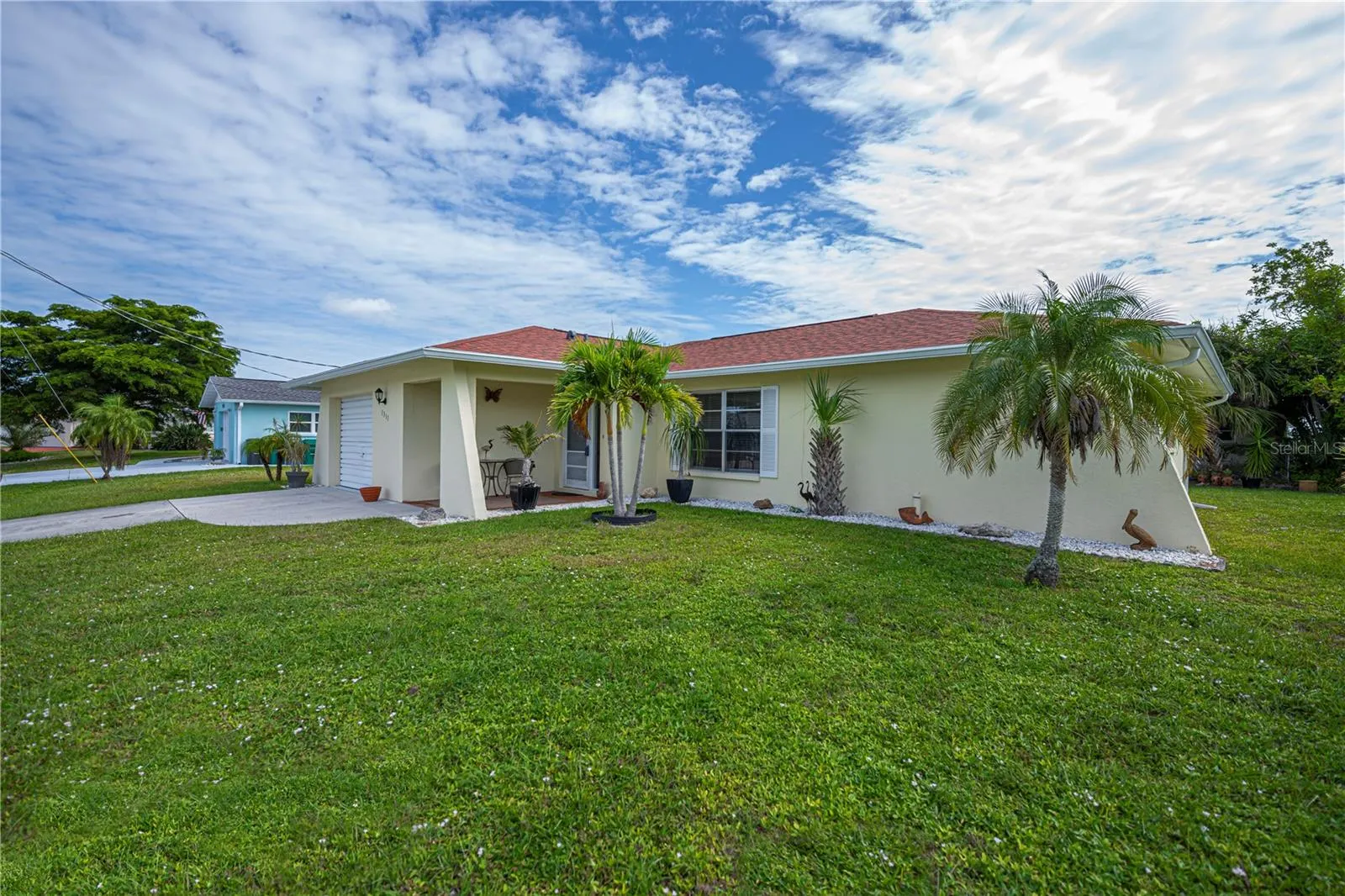 1311 WASHINGTON DR