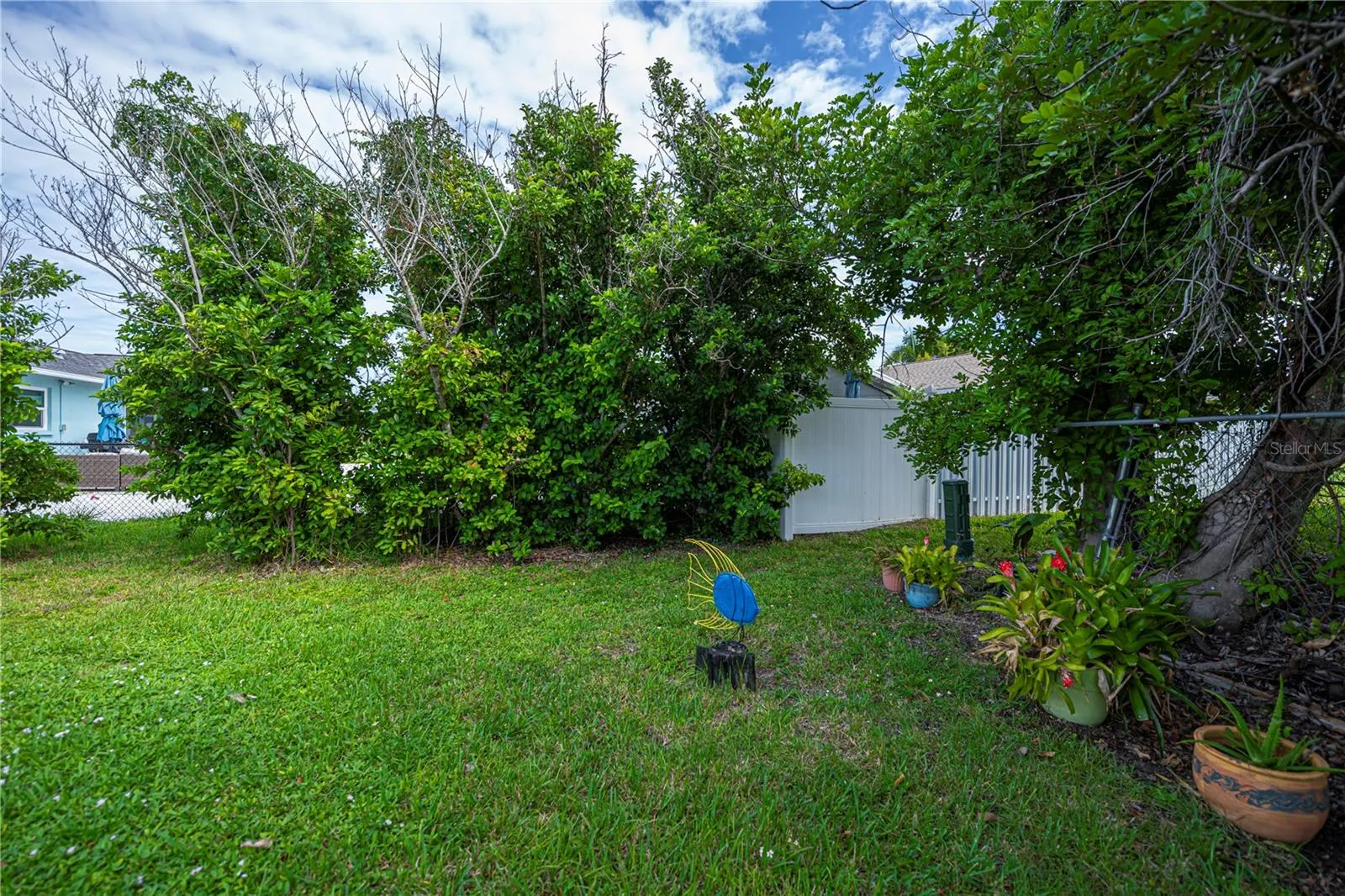 1311 WASHINGTON DR