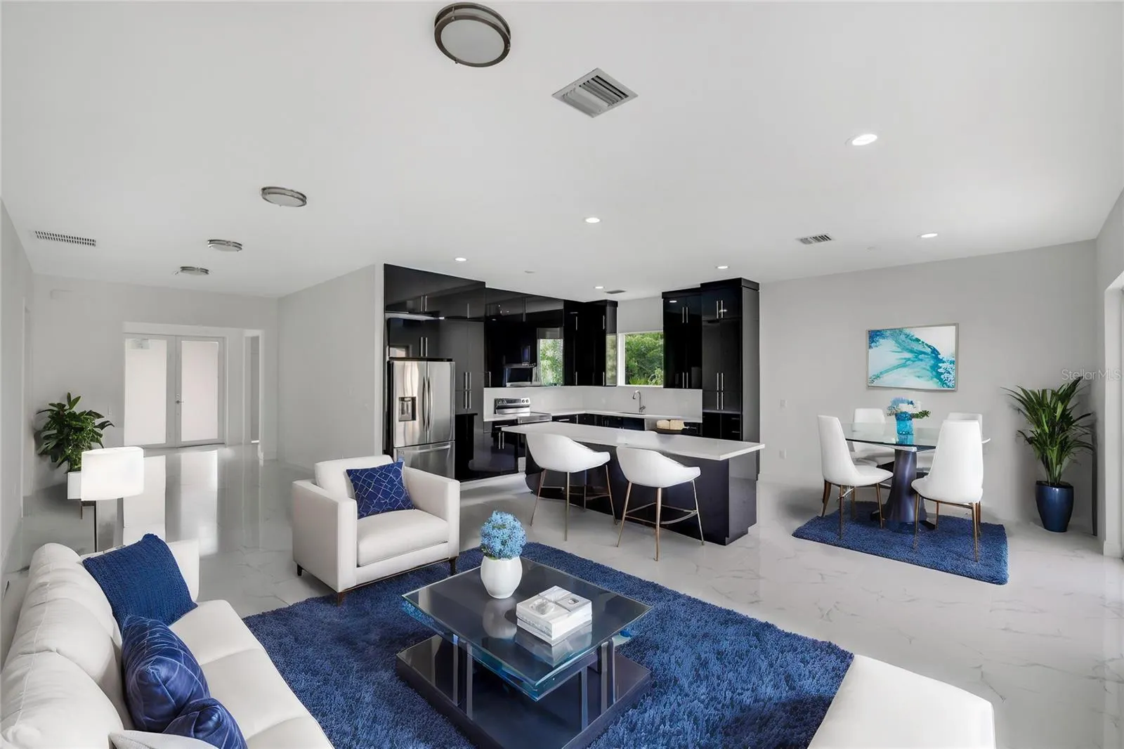 118 GREEN PINE PARK