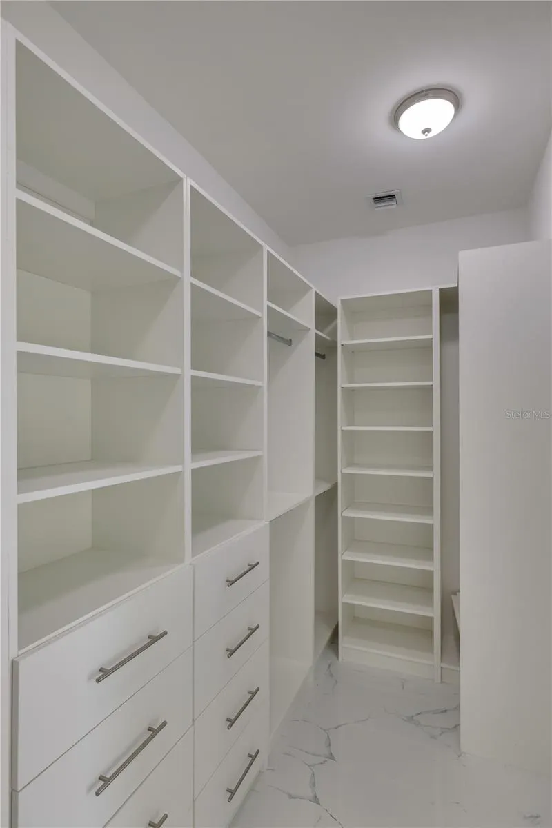 118 GREEN PINE PARK