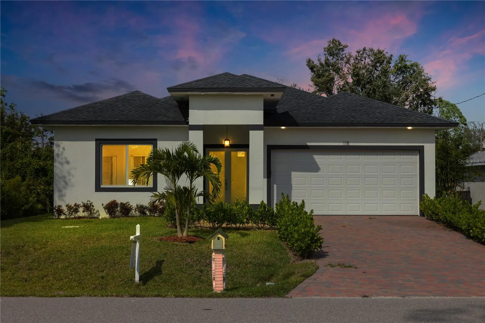 118 GREEN PINE PARK