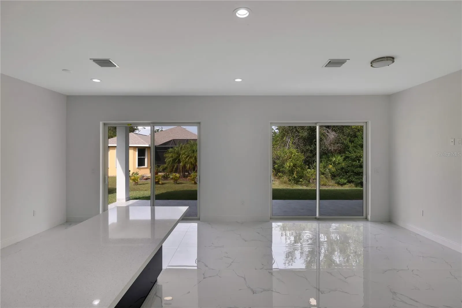 118 GREEN PINE PARK