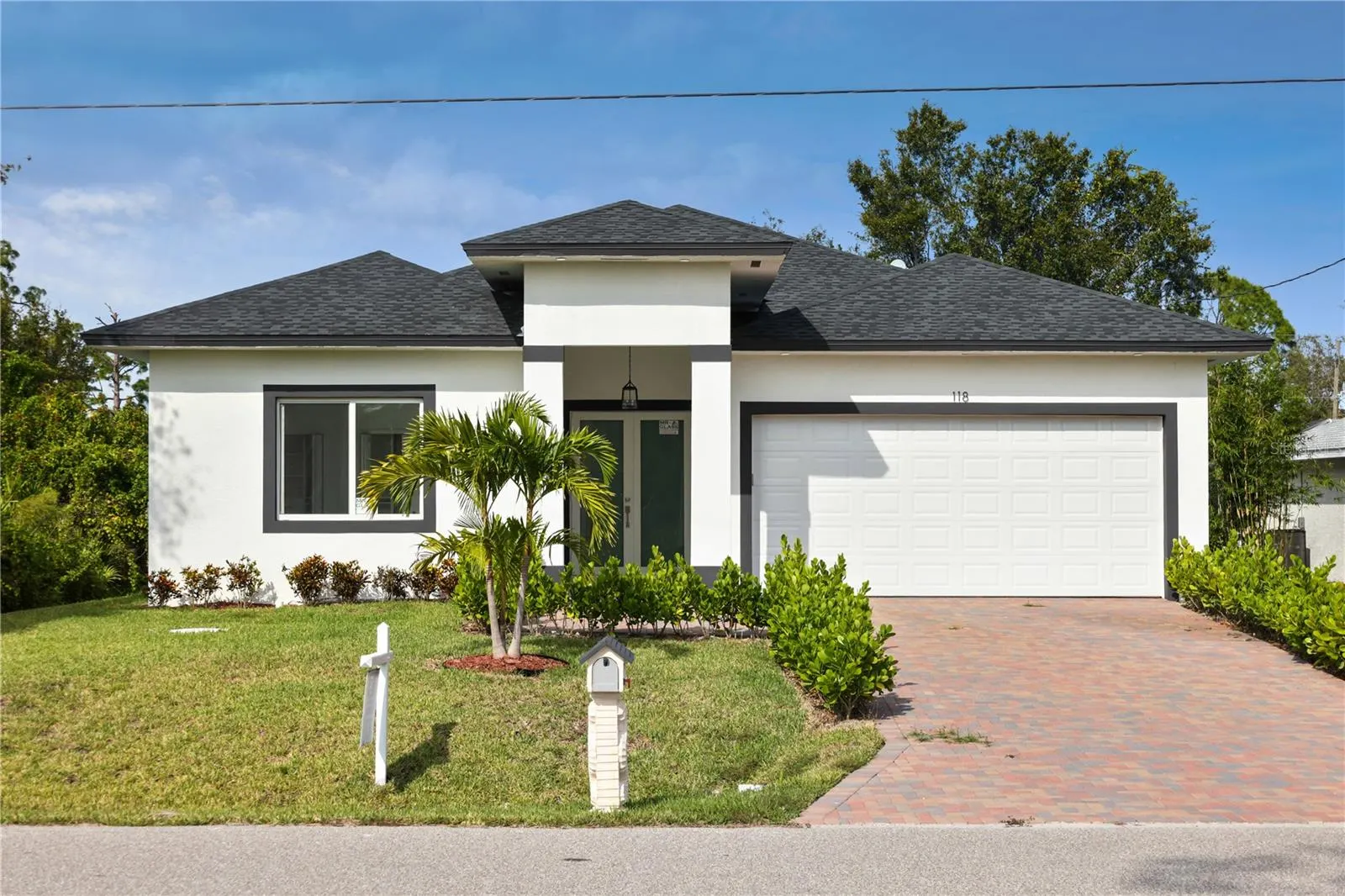 118 GREEN PINE PARK