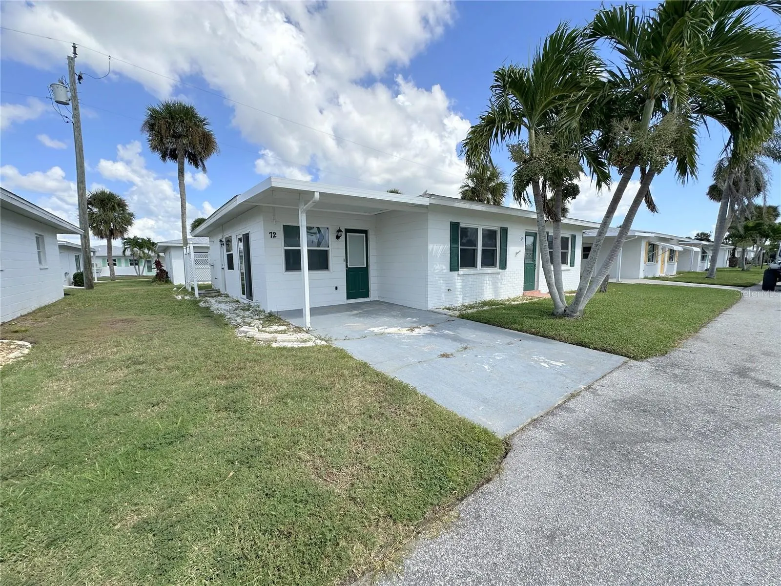1977 BEACH RD #72, #72