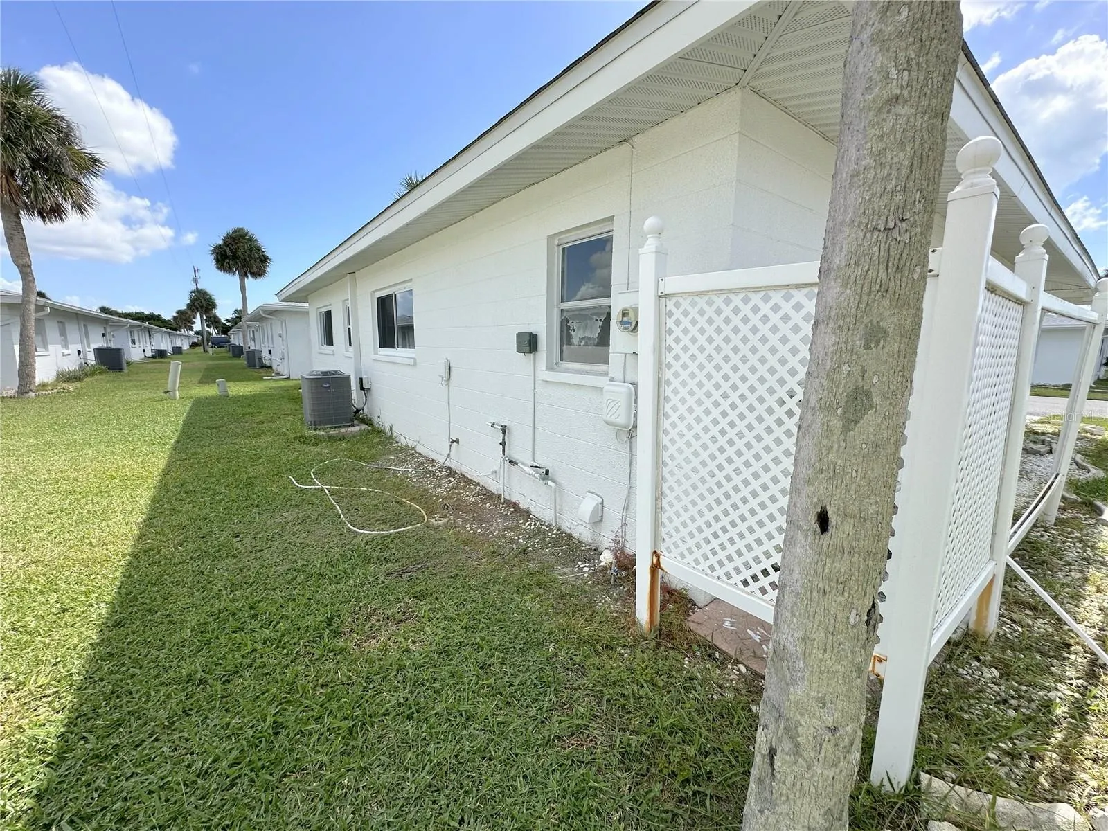 1977 BEACH RD #72, #72