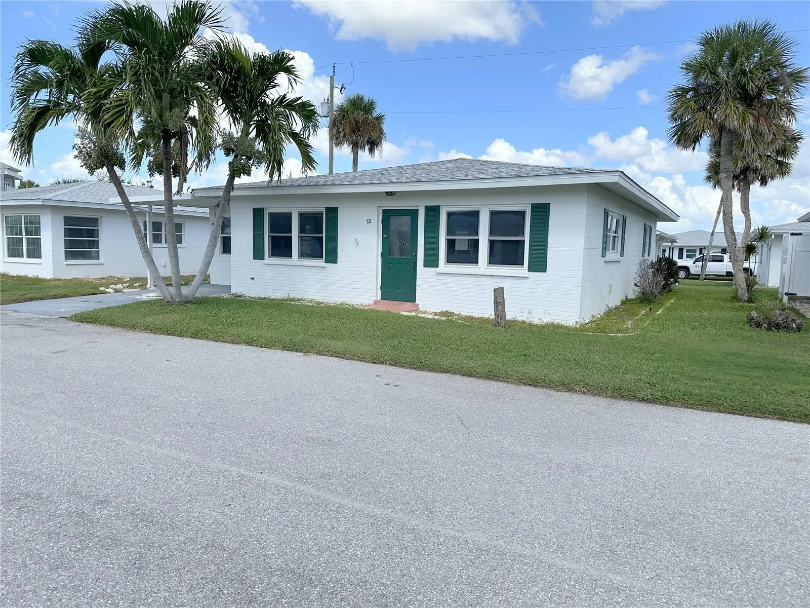 1977 BEACH RD #72, #72