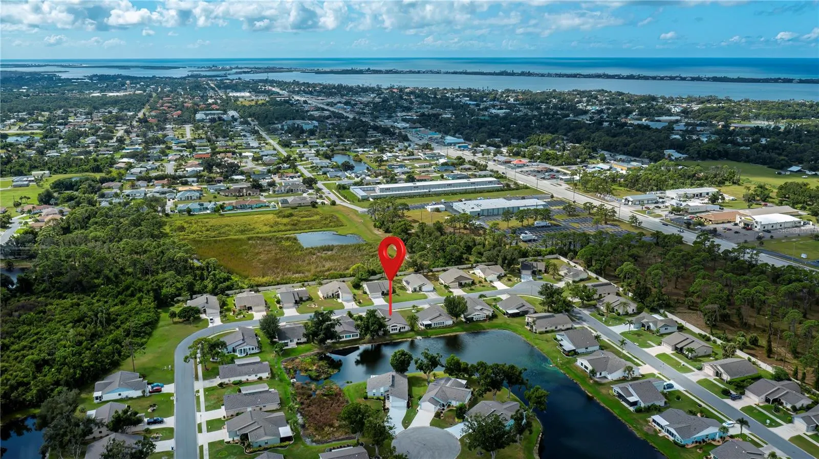 425 CYPRESS FOREST DR