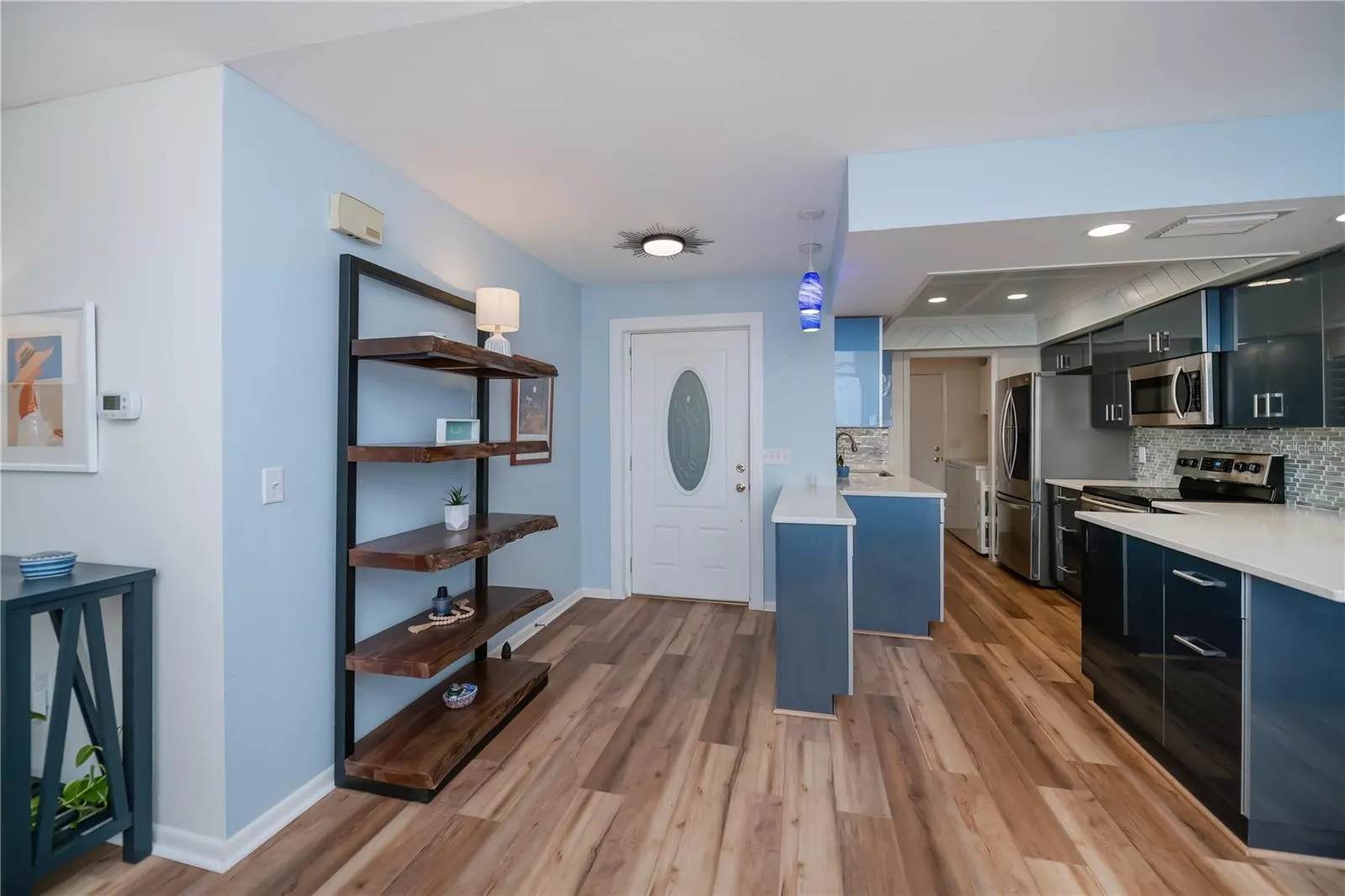365 ENGLEWOOD ISLES PKWY #3, #3