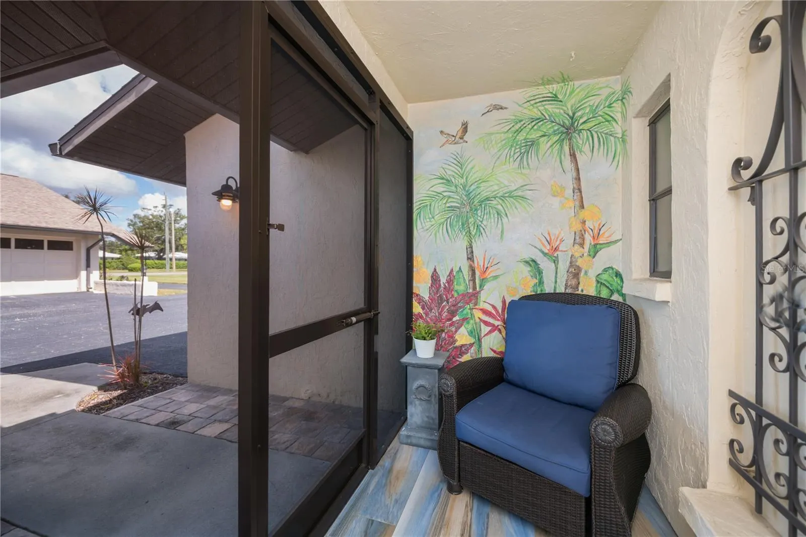 365 ENGLEWOOD ISLES PKWY #3, #3