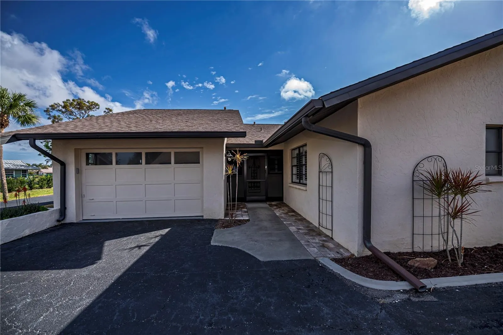 365 ENGLEWOOD ISLES PKWY #3, #3