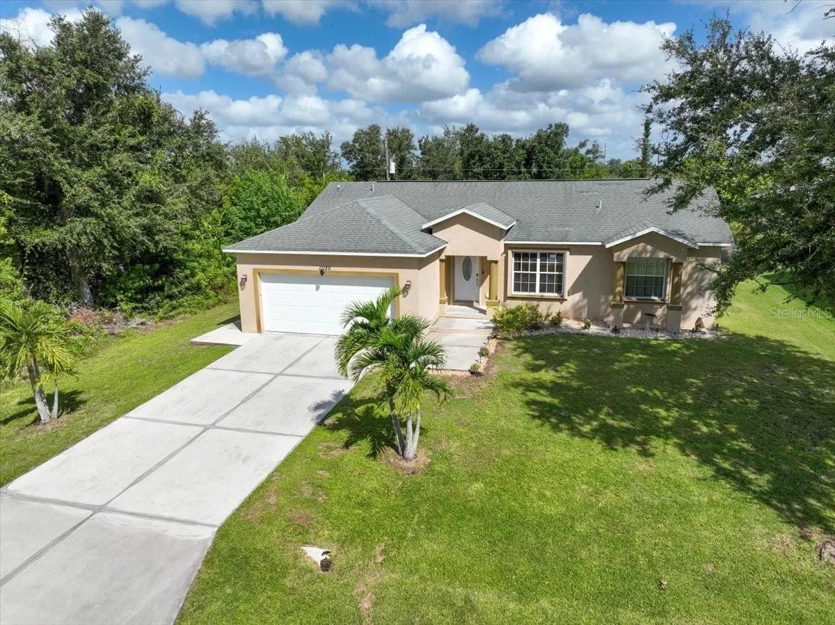 11130 MAGDALENA AVE