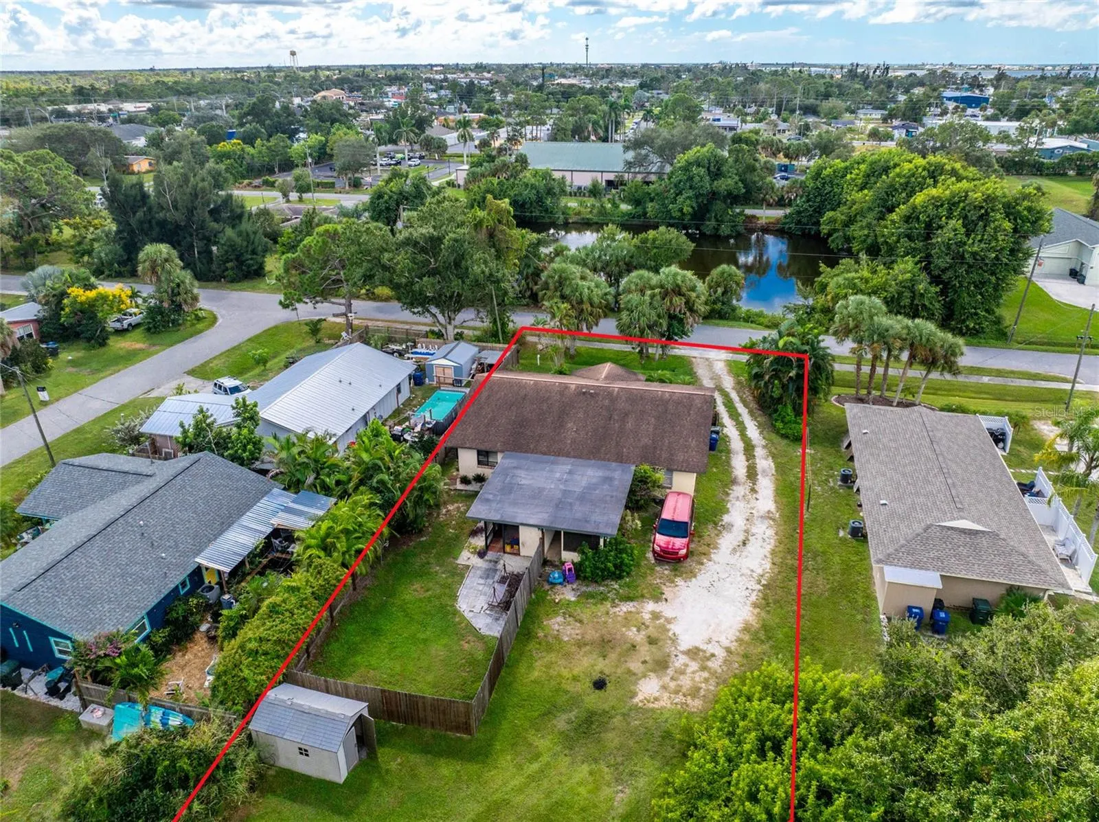 120 W PERRY LN