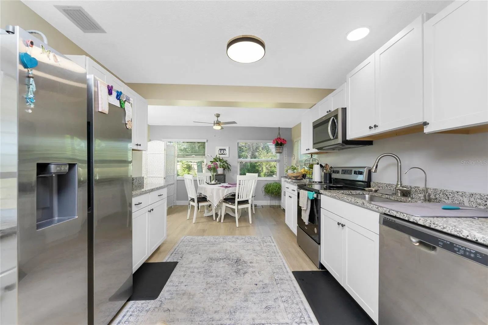 786 CARLA DR