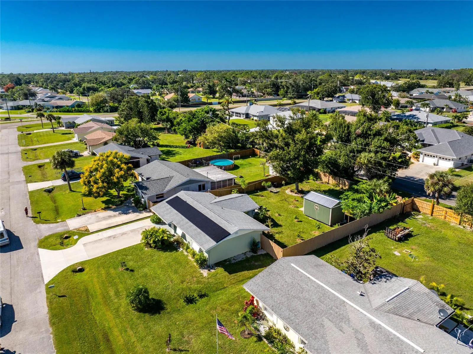 786 CARLA DR