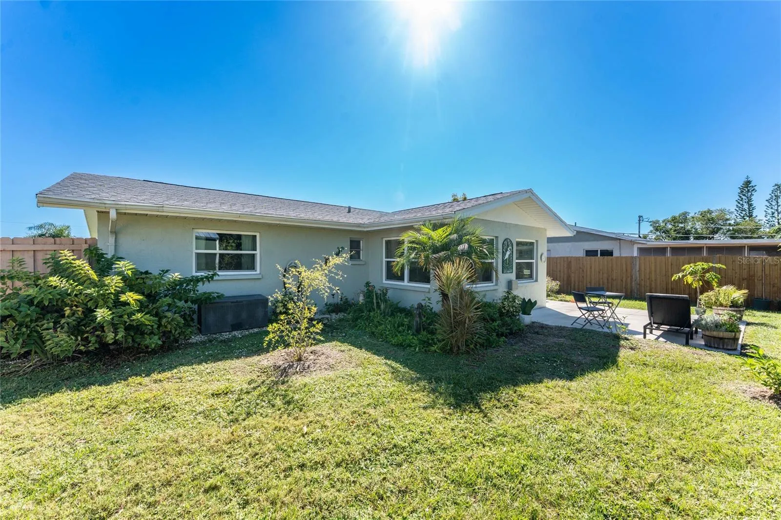 786 CARLA DR