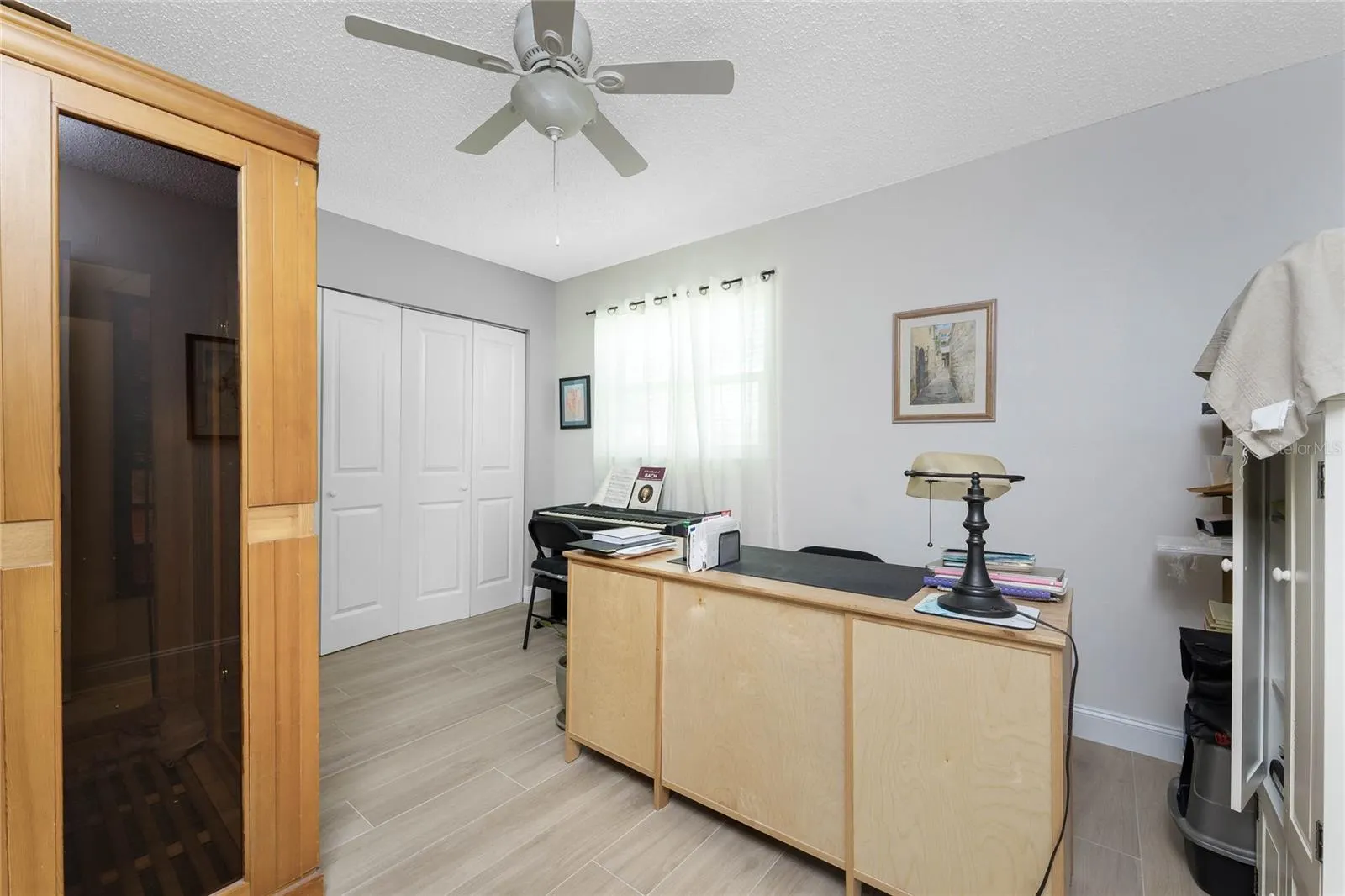 786 CARLA DR