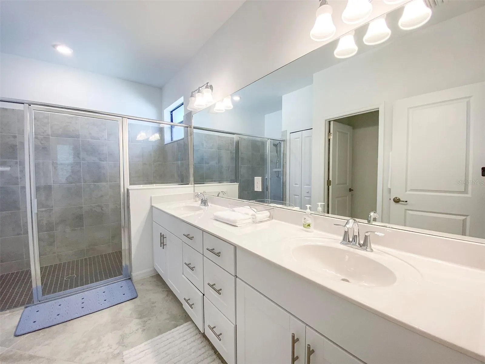 15936 HONEYSUCKLE ST