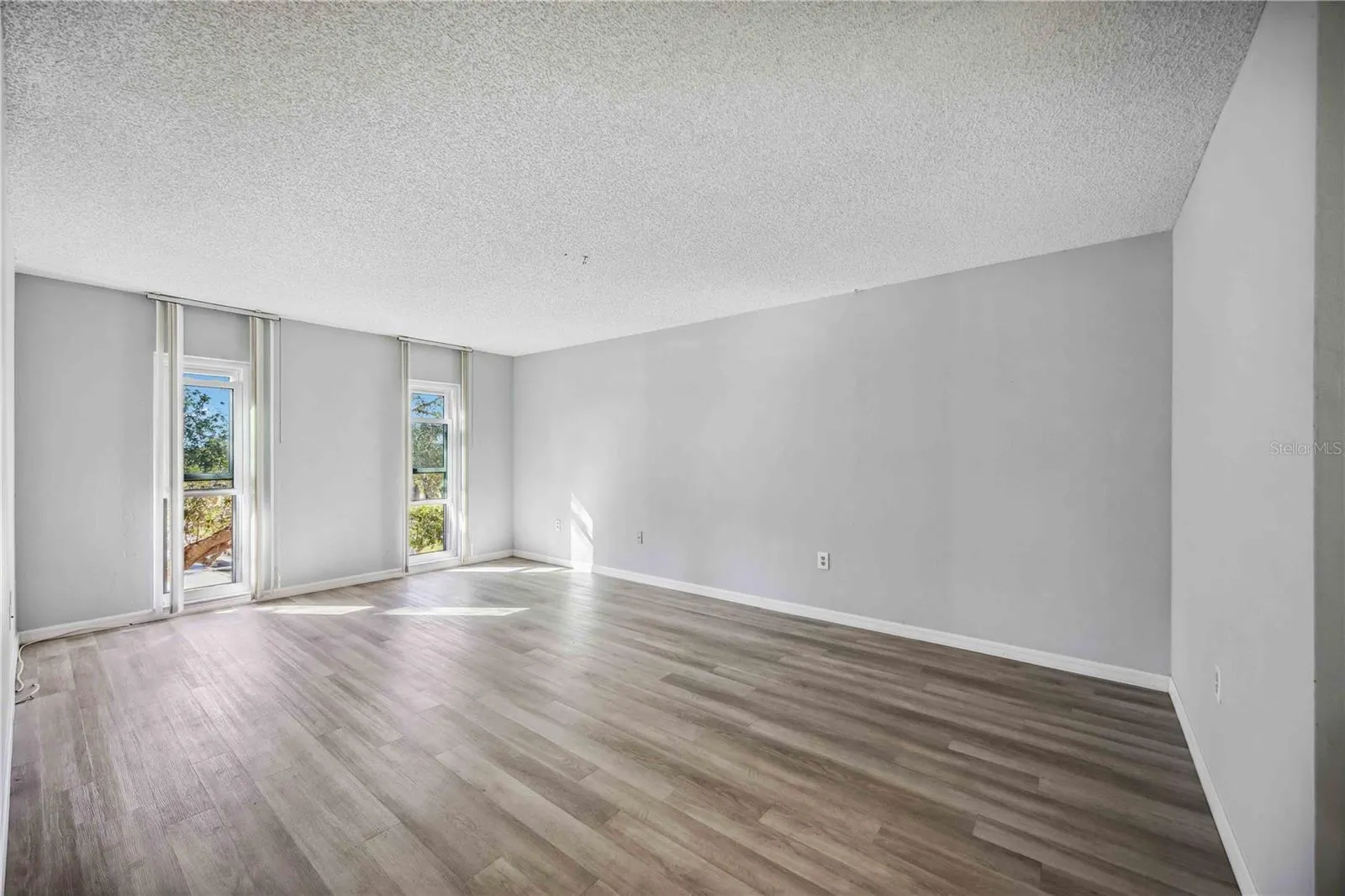 25188 MARION AVE #C206, #C206