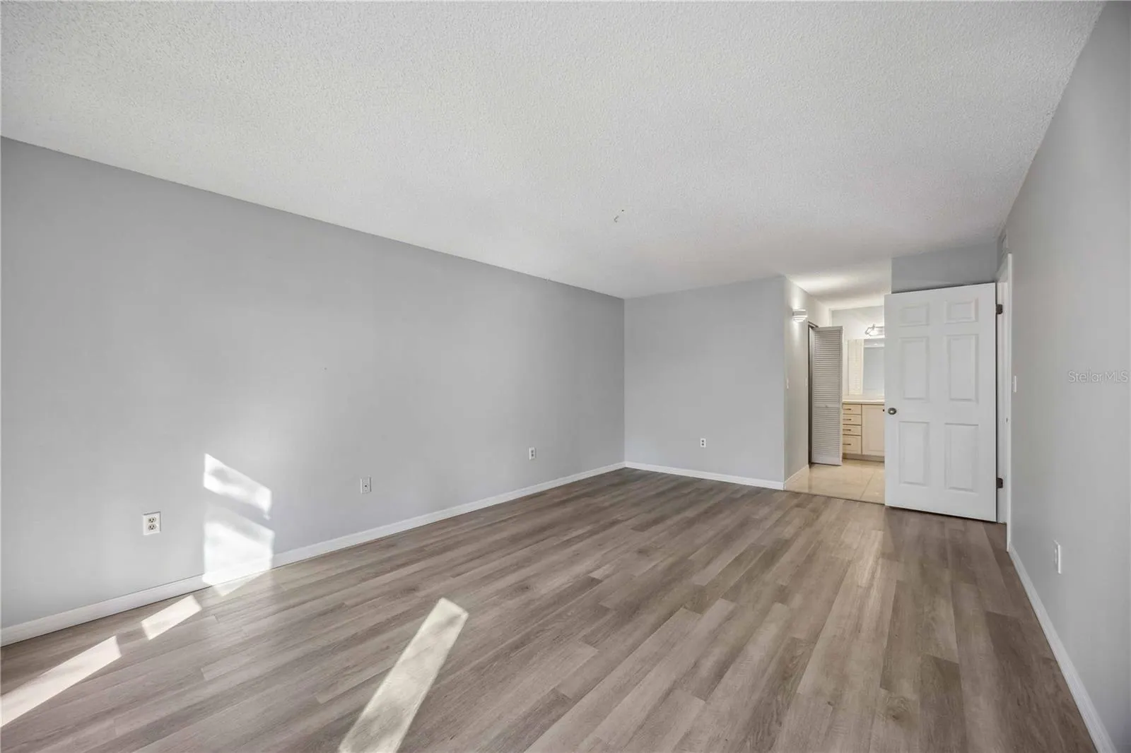 25188 MARION AVE #C206, #C206