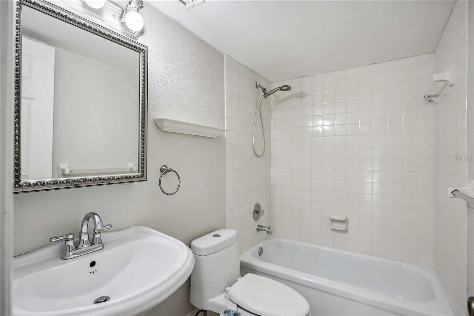25188 MARION AVE #C206, #C206