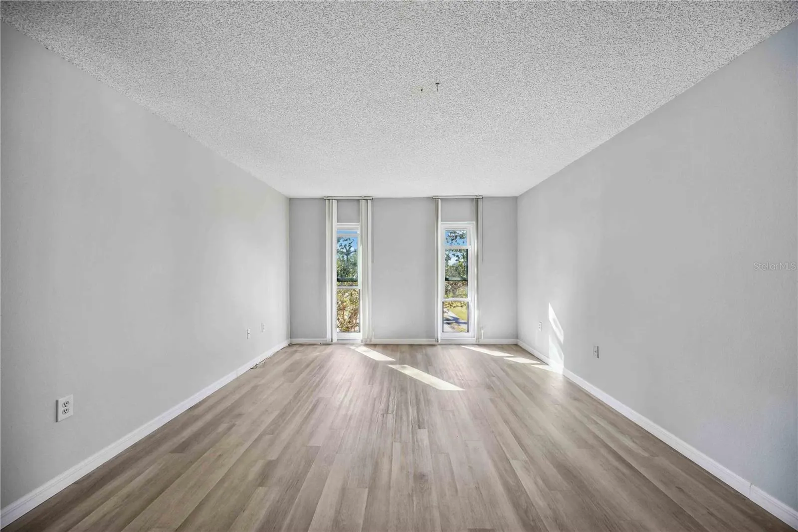 25188 MARION AVE #C206, #C206