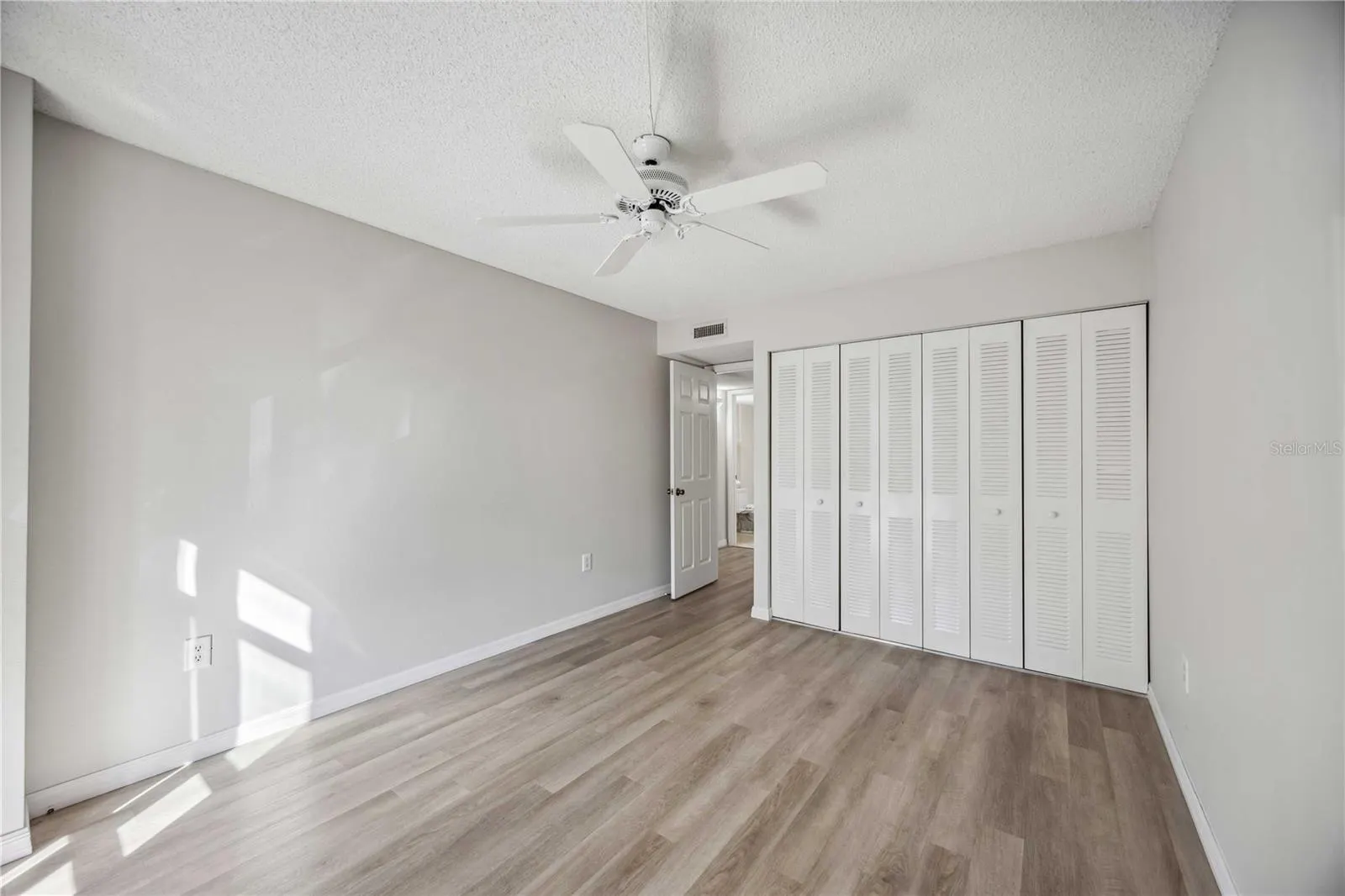 25188 MARION AVE #C206, #C206