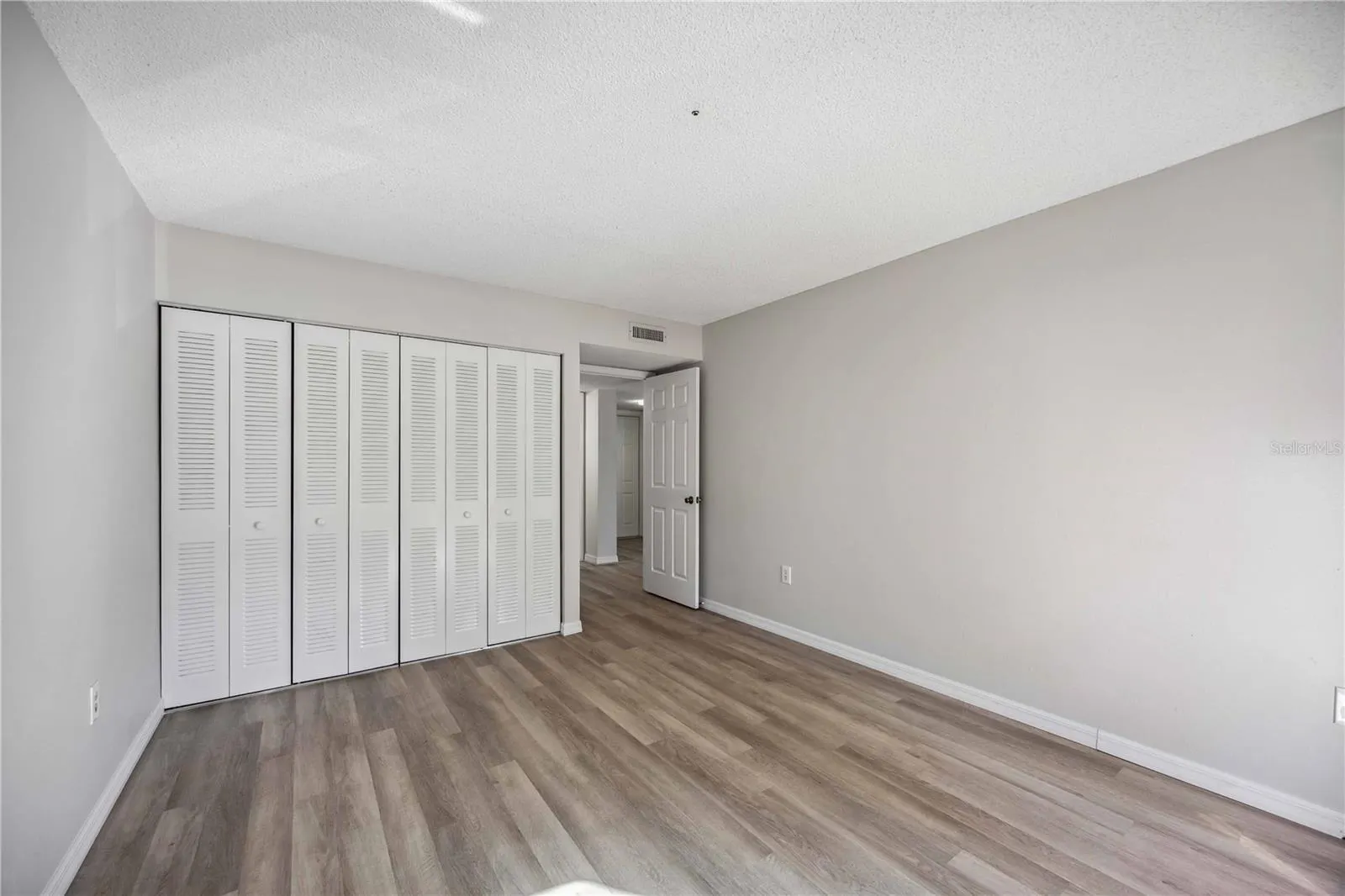 25188 MARION AVE #C206, #C206
