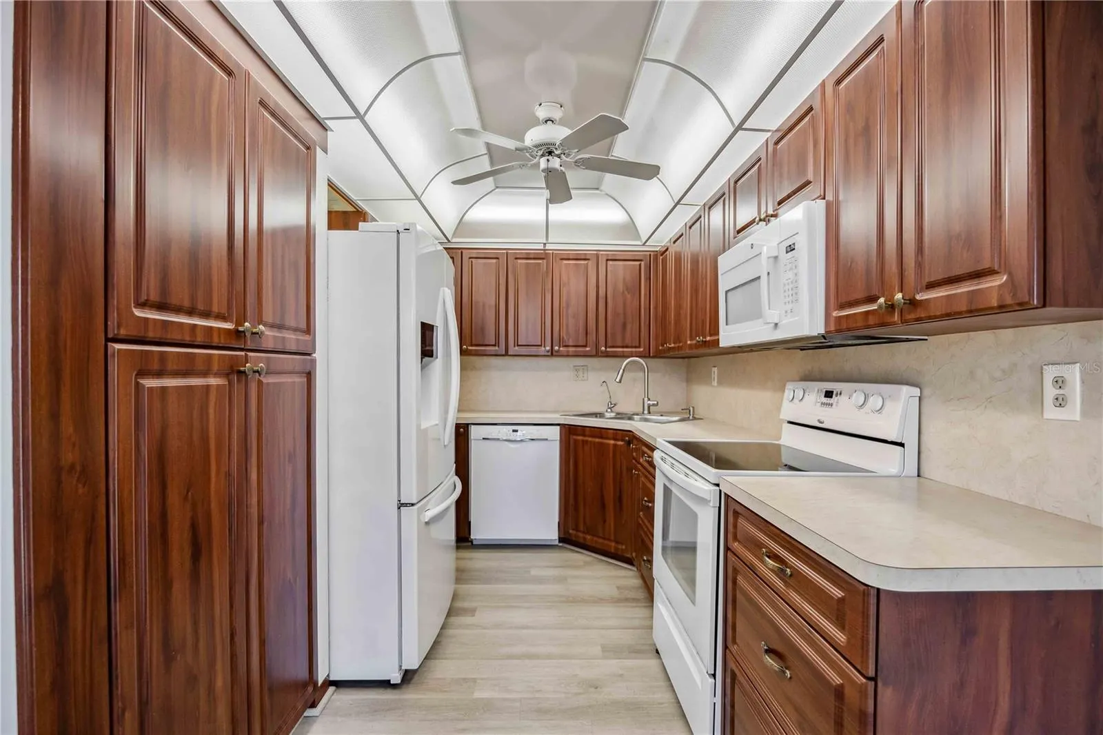 25188 MARION AVE #C206, #C206
