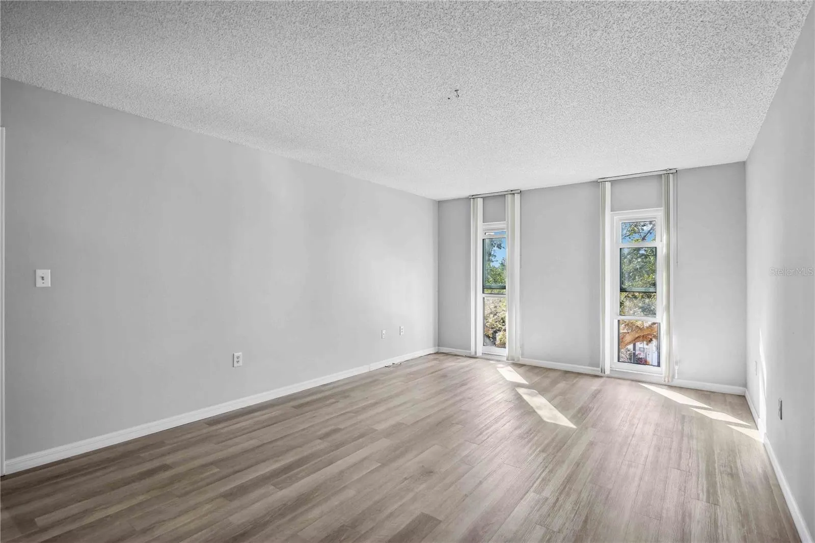 25188 MARION AVE #C206, #C206