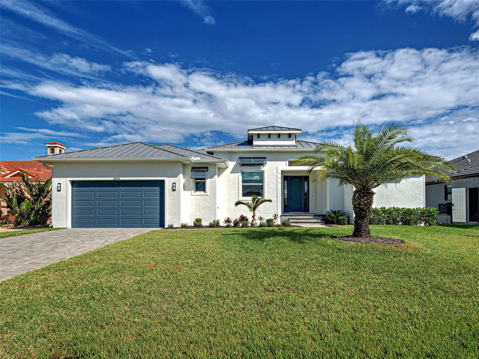 8250 ARLEWOOD CIR