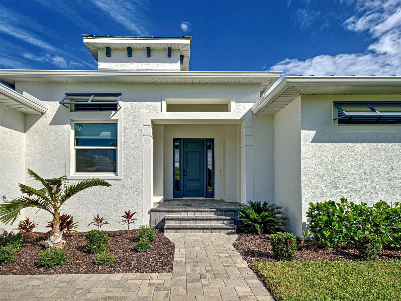 8250 ARLEWOOD CIR