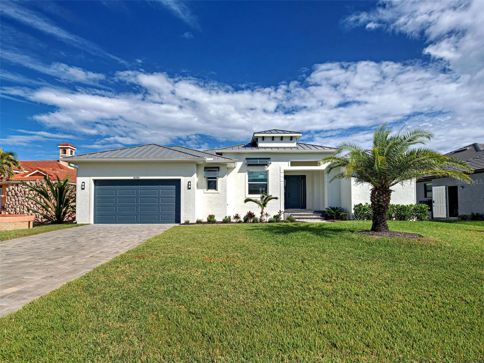 8250 ARLEWOOD CIR