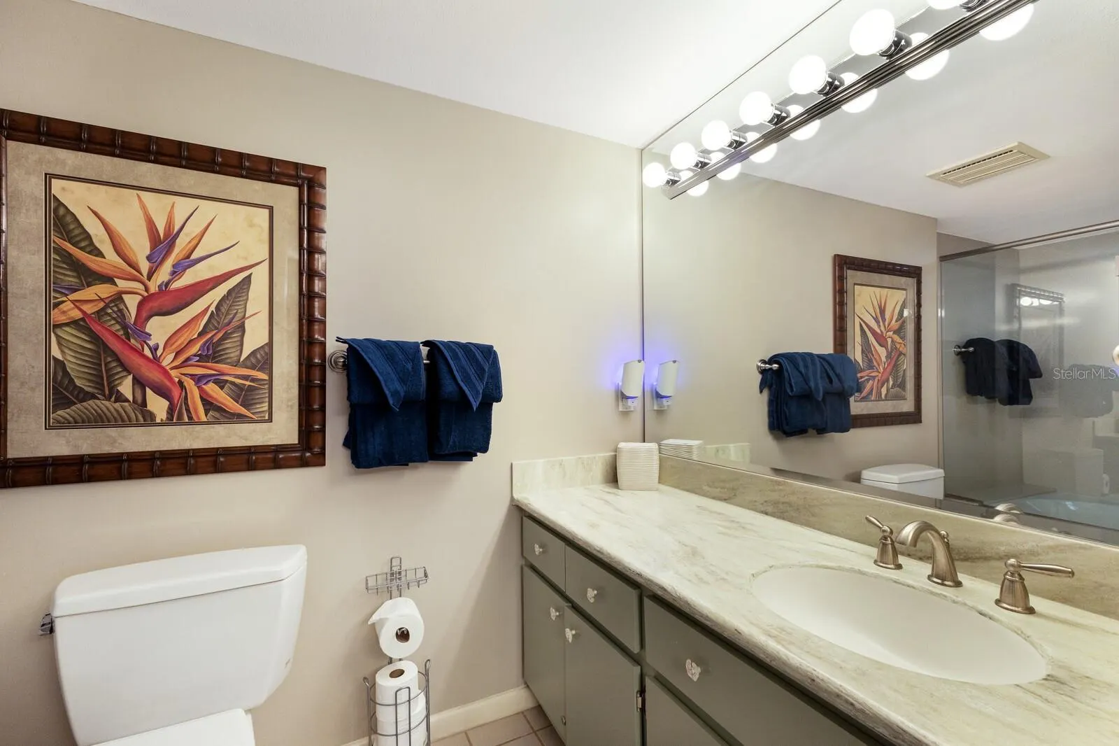 5700 GULF SHORES DR #B-137, #B-137