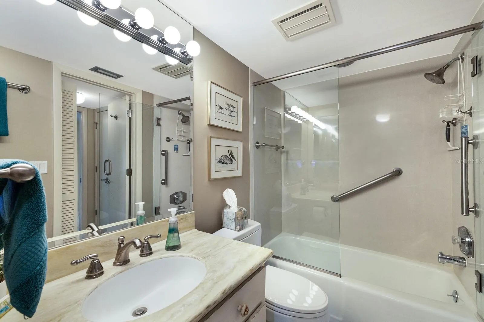 5700 GULF SHORES DR #B-137, #B-137